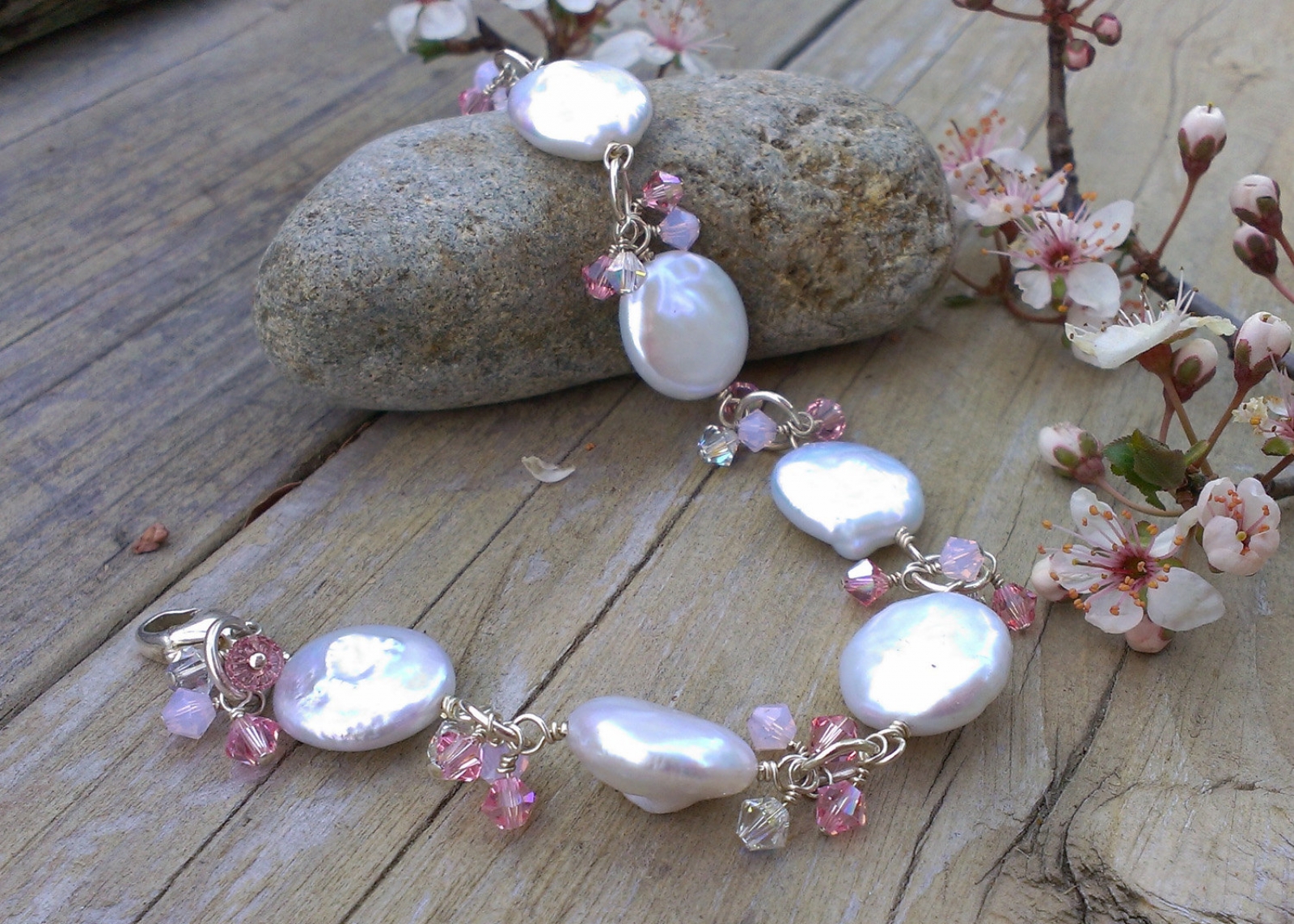 High Quality White and Pink Swarovski Crystal Bracelet