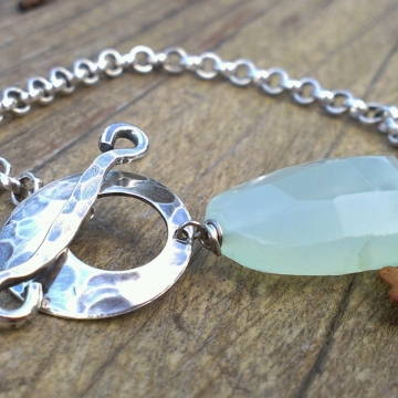 Chalcedony Nugget on Heavy Chain with Hammered Toggle Clasp Chalcedony Nugget on Heavy Chain with Hammered Toggle Clasp